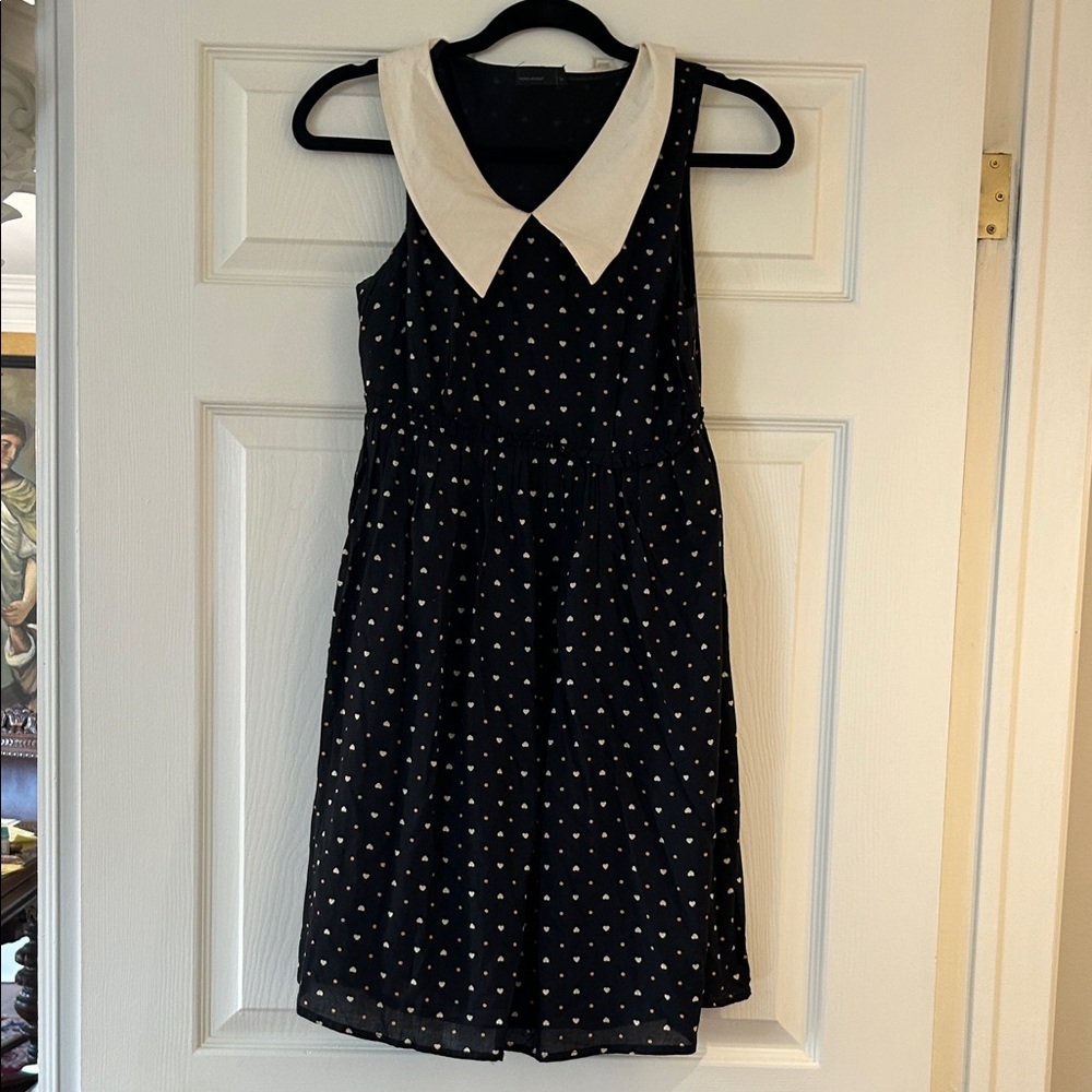 Vero Moda Black Dress with White Peter Pan Collar and Heart Dots